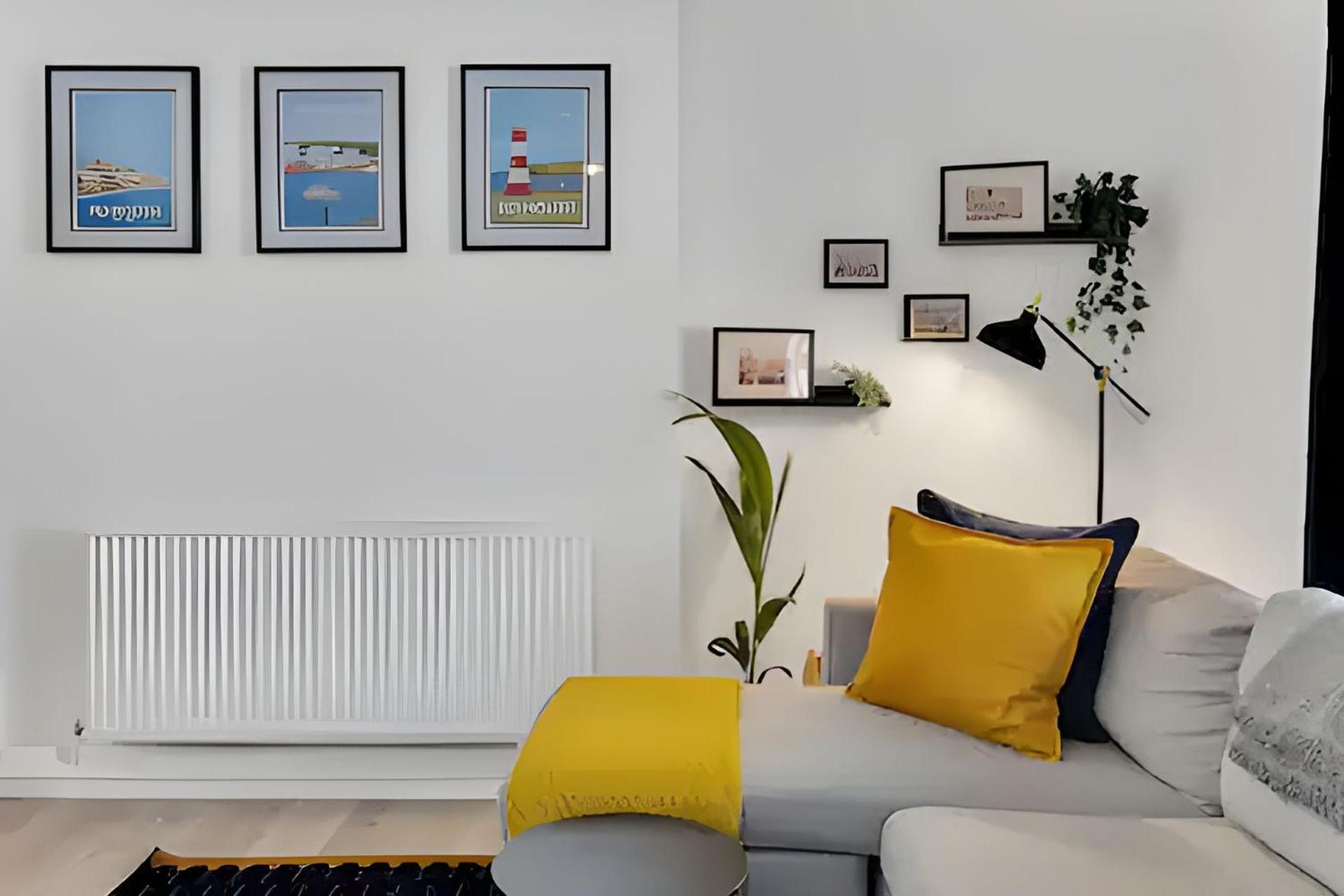 City Centre 2 Bedroom Apt - Free Parking - Wifi - Smart Tv Plymouth Exteriör bild